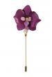 La fibule orchidée prune en cuir pleine fleur de vachette
