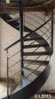 Escalier métallique hélicoïdal limon débillardé.