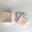 10 lingettes démaquillantes en éponge bio et coton certifié Oeko-tex. A retrouver sur le site en ligne.