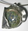 Pendentif Mousse en verre serti sur étain