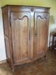 Armoire rustique après restauration