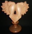 Duo.hêtre sur socle chêne teinté.disponible