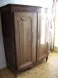 Armoire rustique avant restauration