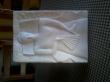 
interprétation d'un tableau en bas relief sur marbre blanc  