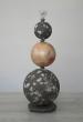 Totem 3 sphères, Grès et corail au sommet.

VENDU