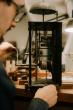 Intervention sur une horloge Comtoise