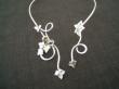 Collier torque en laiton découpé et martelé, plaqué argent, petite pyrit ornementale