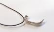 Chistéra Pelota collier fil en cuir en argent ©Fanfan