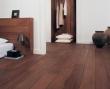  PARQUET EN NOYER MASSIF