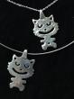 pendentif chat bi-face 