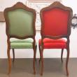 Chaises Louis XV recouvertes du tissu My Love @chivasso, vue des dossiers