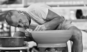 Logo de frederic bro FREDASTERRE